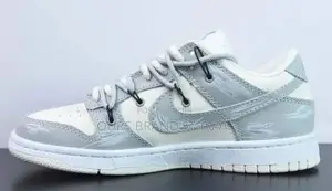 Photo - Premium Master Quality Nike SB Dunk Low Retro Sneaker Shoes