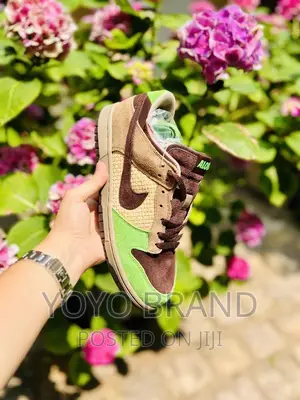 Nike Dunk Low Kickshawali Alhoa Snekers