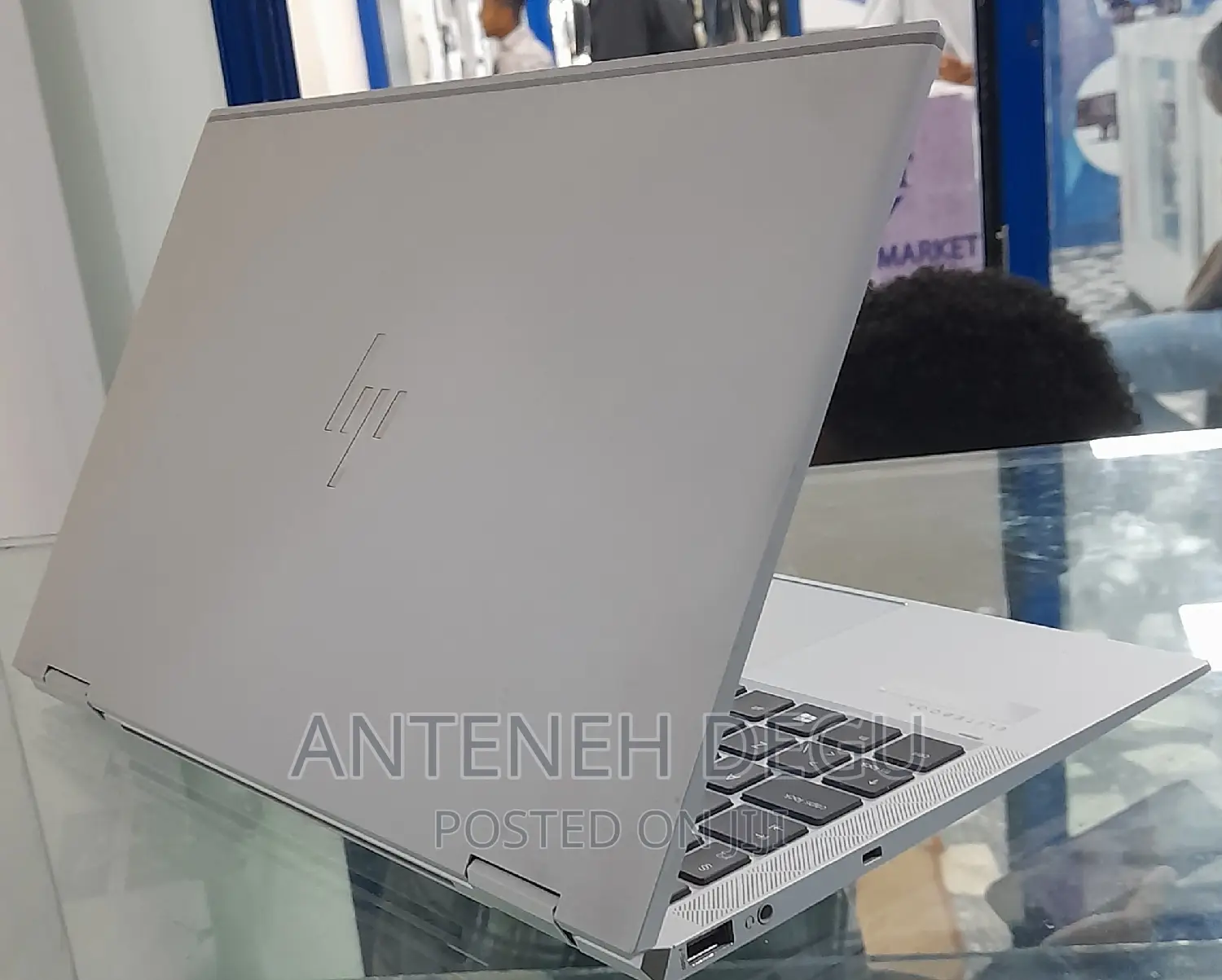 New Laptop HP EliteBook X360 1040 G7 16GB Intel Core I7 SSD 256GB