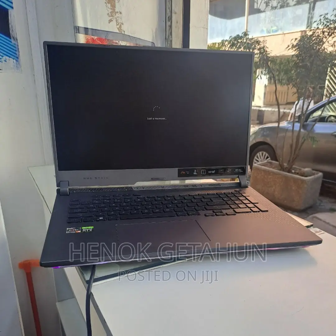 New Laptop Asus ROG Strix G15 32GB AMD Ryzen 9 SSD 1T