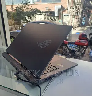 New Laptop Asus ROG Strix G15 32GB AMD Ryzen 9 SSD 1T