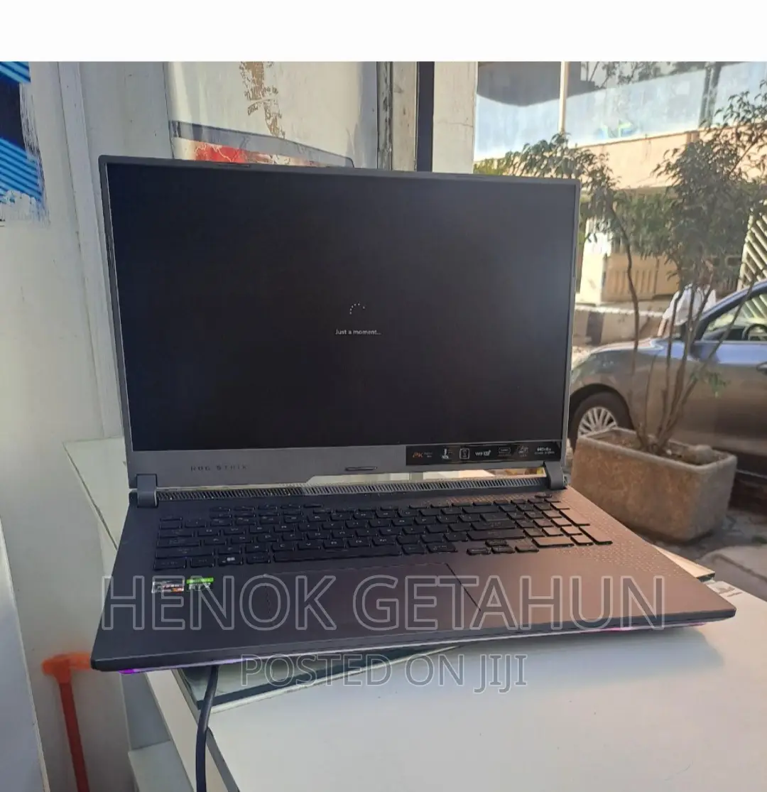 New Laptop Dell Precision 5570 32GB Intel Core I7 SSD 1T