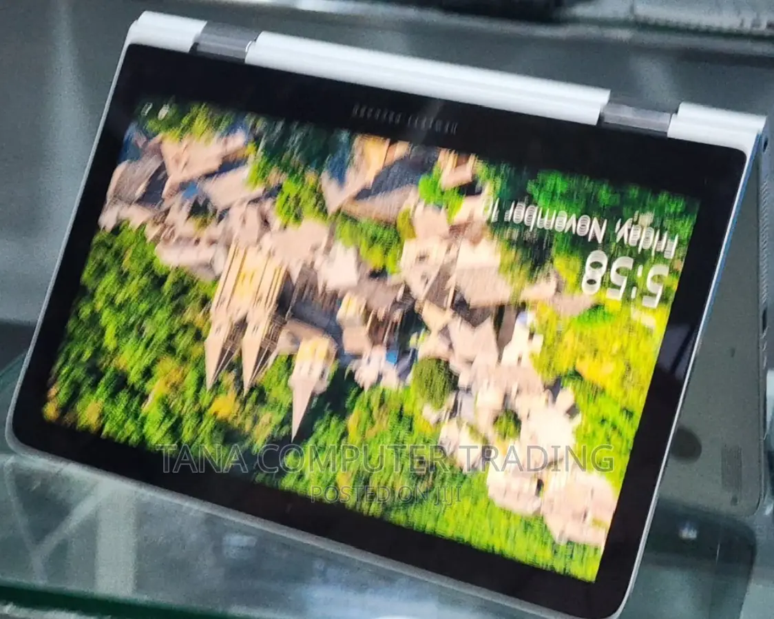 New Laptop HP Spectre 8GB Intel Core I7 SSD 500GB