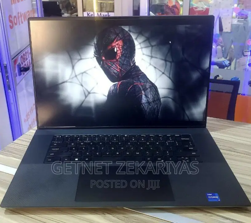 New Laptop Dell Precision 5570 32GB Intel Core I7 SSD 1T