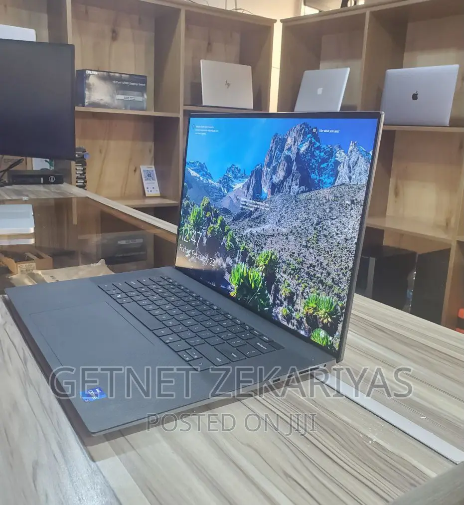 New Laptop Dell Precision 5570 32GB Intel Core I7 SSD 1T