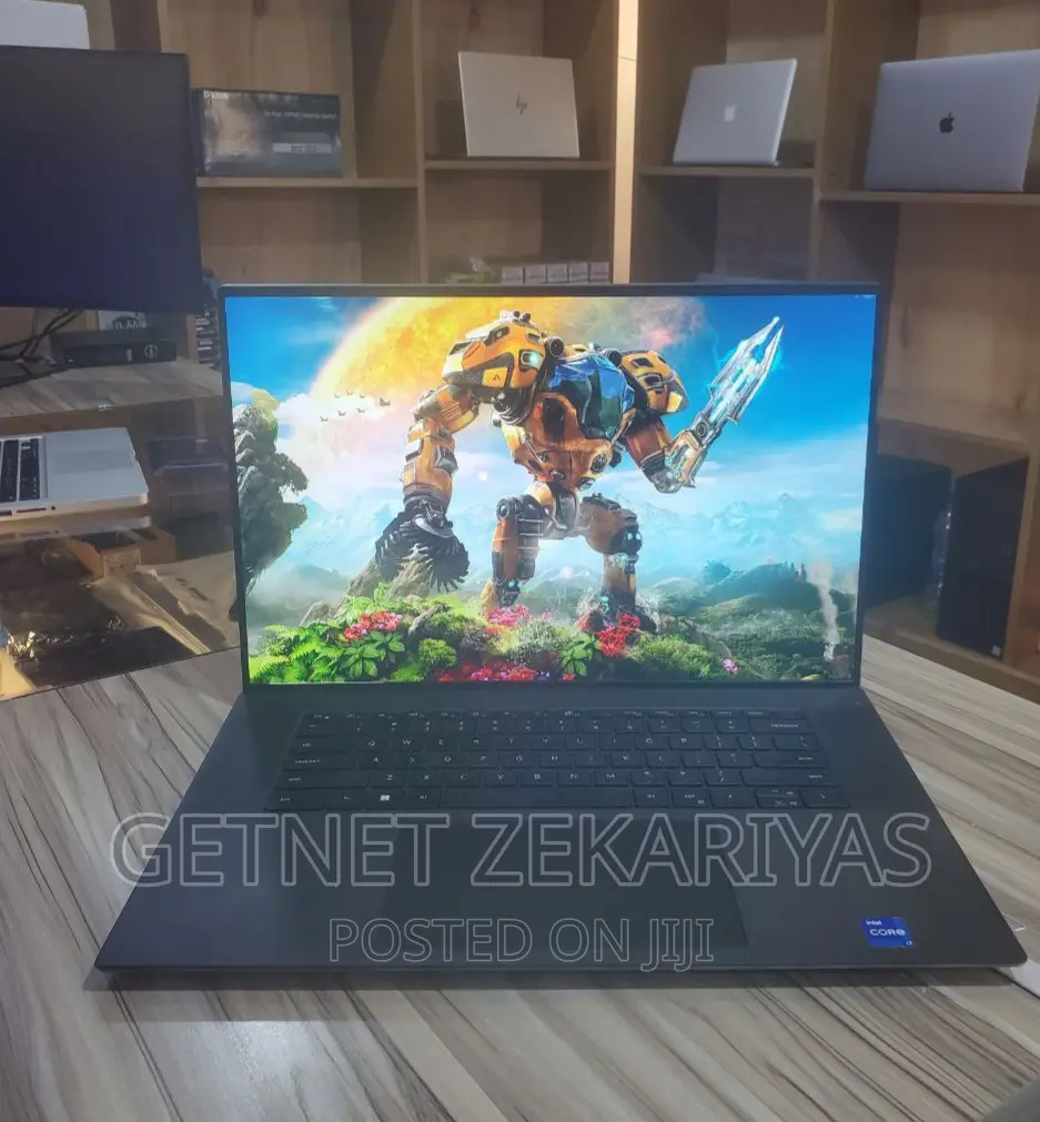 New Laptop Dell Precision 5570 32GB Intel Core I7 SSD 1T