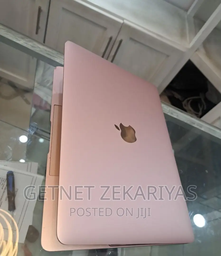 New Laptop Apple MacBook Air 2017 8GB Apple M3 SSD 256GB