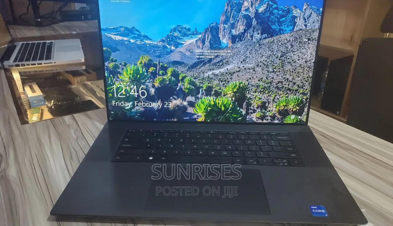 New Laptop Dell Precision M6800 32GB Intel Core I7 SSD 1T