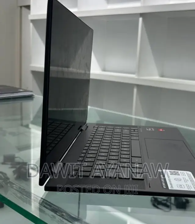 New Laptop HP Envy X360 16GB AMD Ryzen 5 SSD 512GB