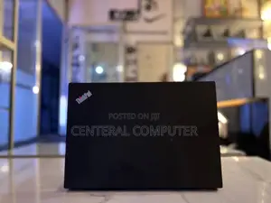 Photo - New Laptop Lenovo ThinkPad X1 Carbon 8GB Intel Core I7 SSD 512GB