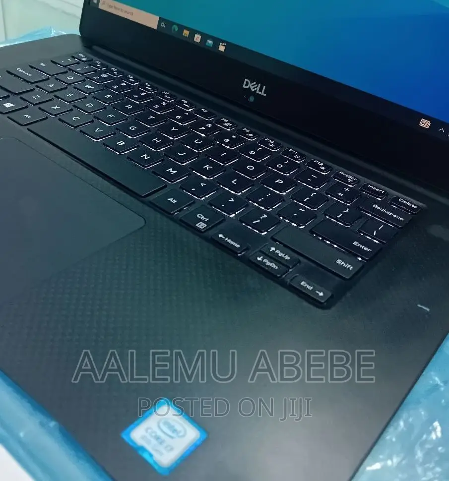 New Laptop Dell Precision 5530 16GB Intel Core I7 SSD 512GB