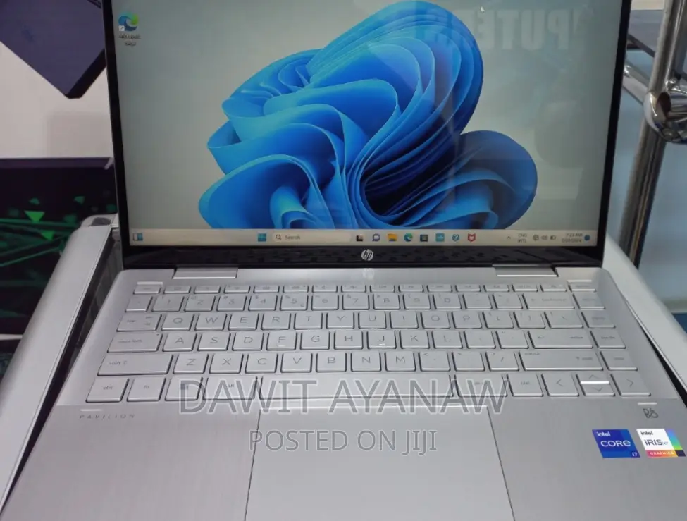 New Laptop HP 16GB Intel Core I7 SSD 512GB