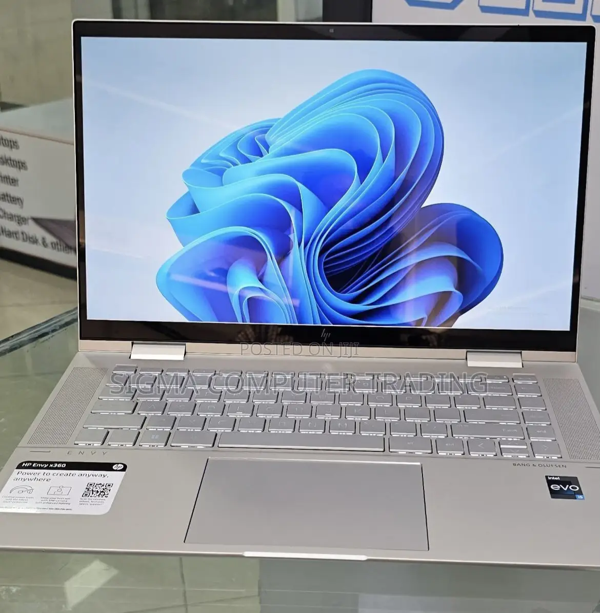 New Laptop HP Envy X360 8GB Intel Core I5 SSD 512GB