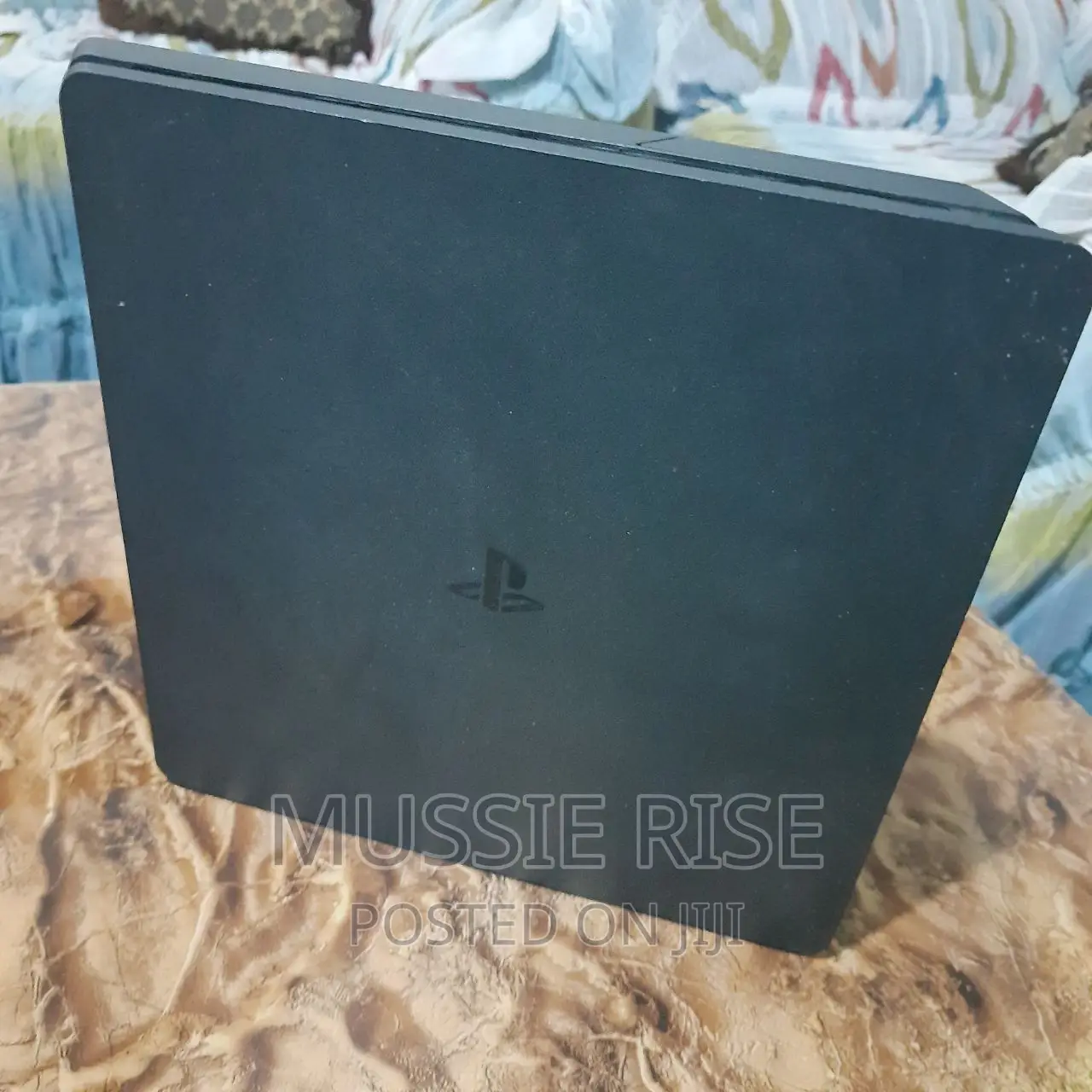 Playstation 4 Slim