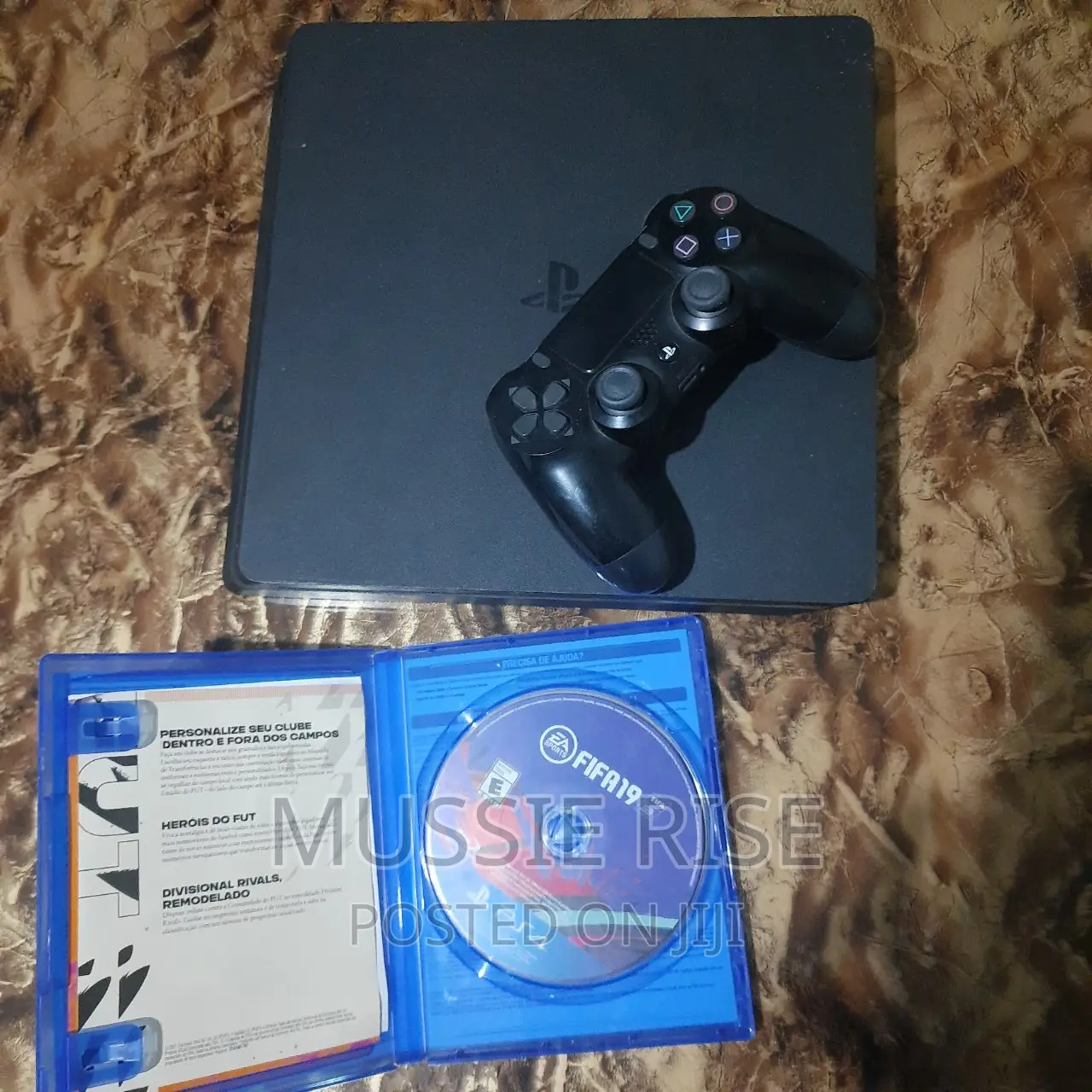 Playstation 4 Slim
