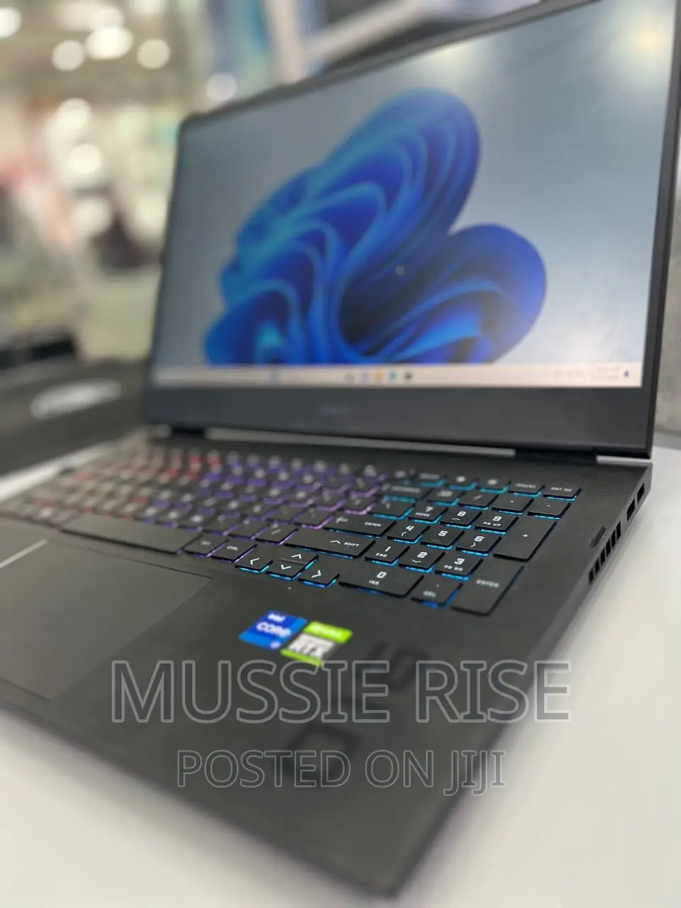 New Laptop HP Omen 16 16GB Intel Core I7 SSD 1T