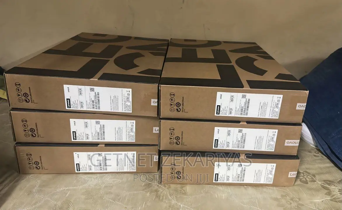 New Laptop Lenovo Legion 5 16GB AMD Ryzen 7 SSD 512GB