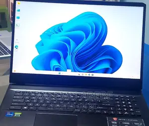 New Laptop MSI GP75 Leopard 16GB Intel Core I7 SSD 1T