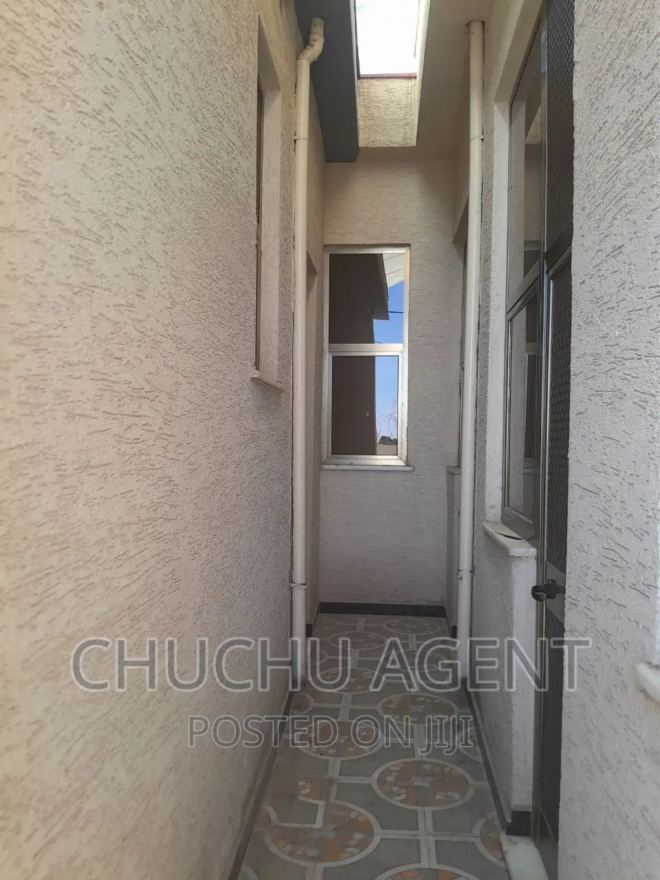 3bdrm House in Bole for sale