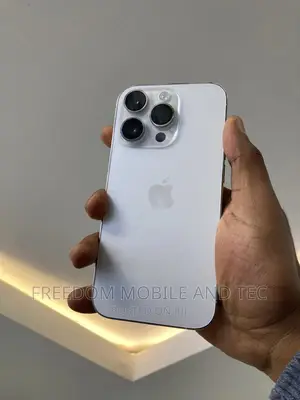 Photo - New Apple iPhone 14 Pro 128 GB White