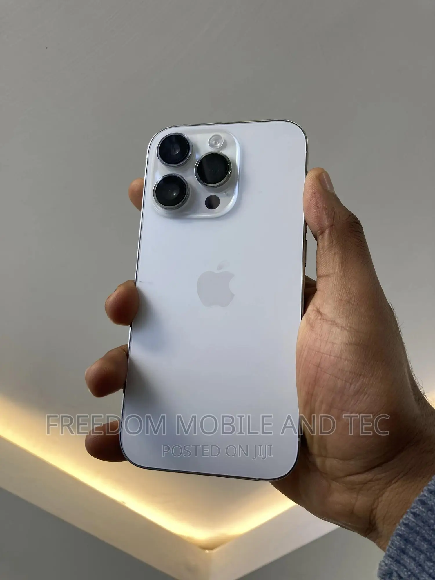 New Apple iPhone 14 Pro 128 GB White