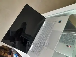 New Laptop HP Pavilion 15 16GB AMD Ryzen 5 SSD 512GB