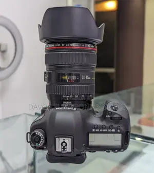 Canon EOS 5D Mark 3 DSLR Camera