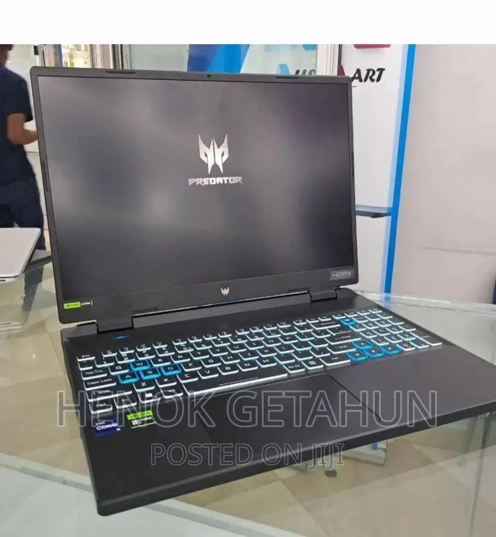 New Laptop Acer Predator Helios 300 16GB Intel Core i9 SSD 1T