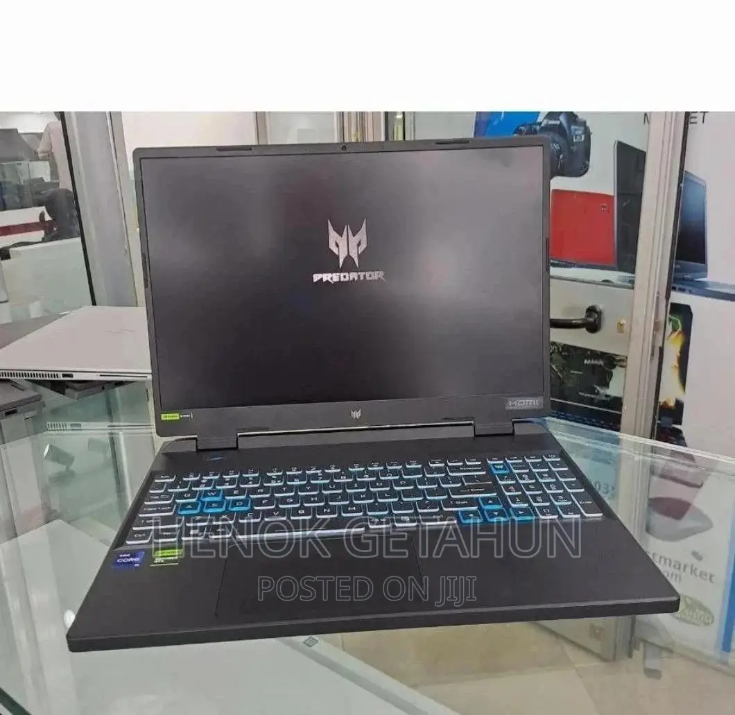New Laptop Acer Predator Helios 300 16GB Intel Core i9 SSD 1T