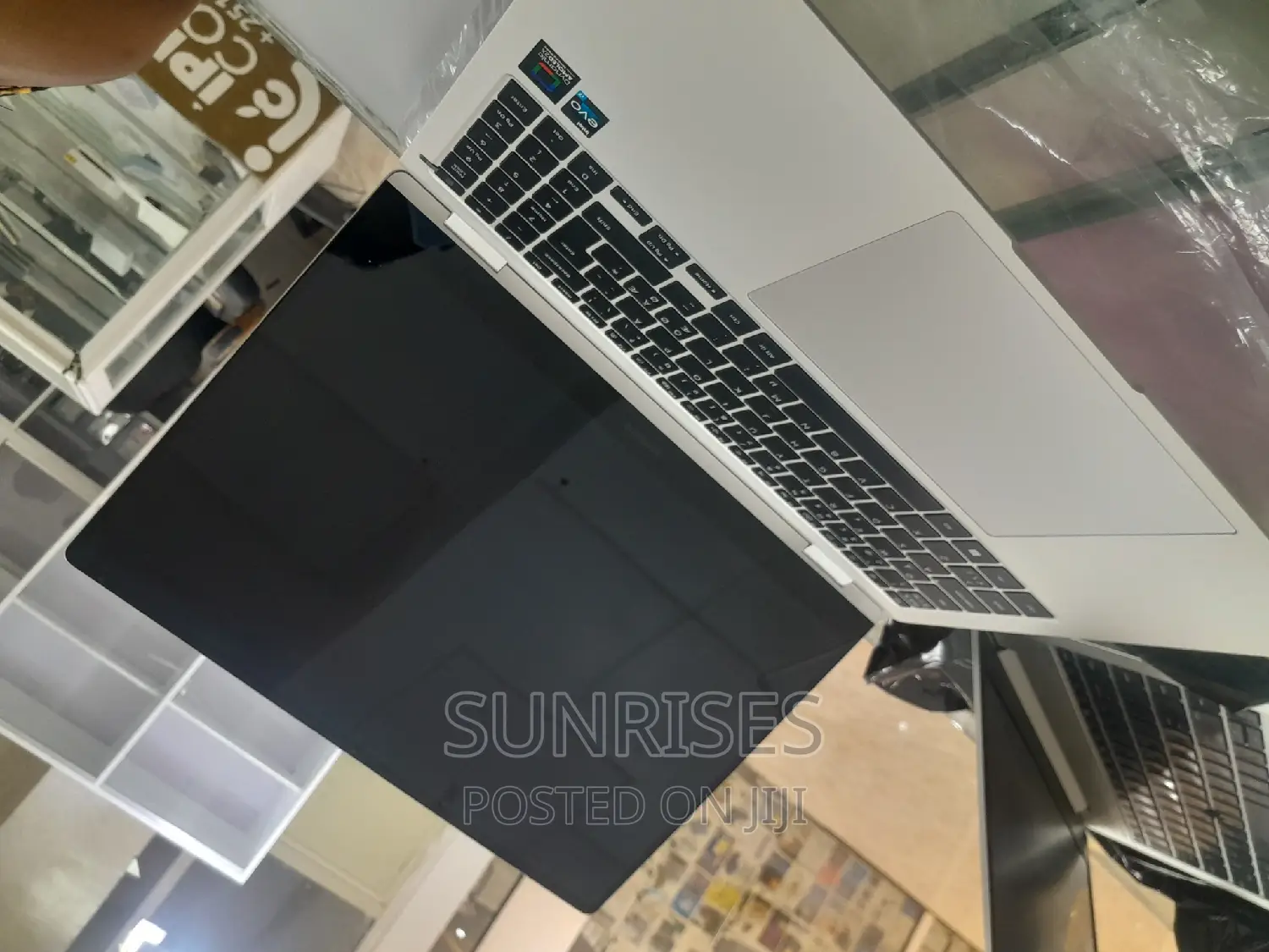 New Samsung Galaxy Book3 360 15 NP750QFG 16GB Intel Core I7 SSD 1T