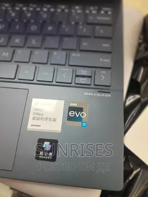 New Laptop Samsung Galaxy Book 2 16GB Intel Core I7 SSD 512GB