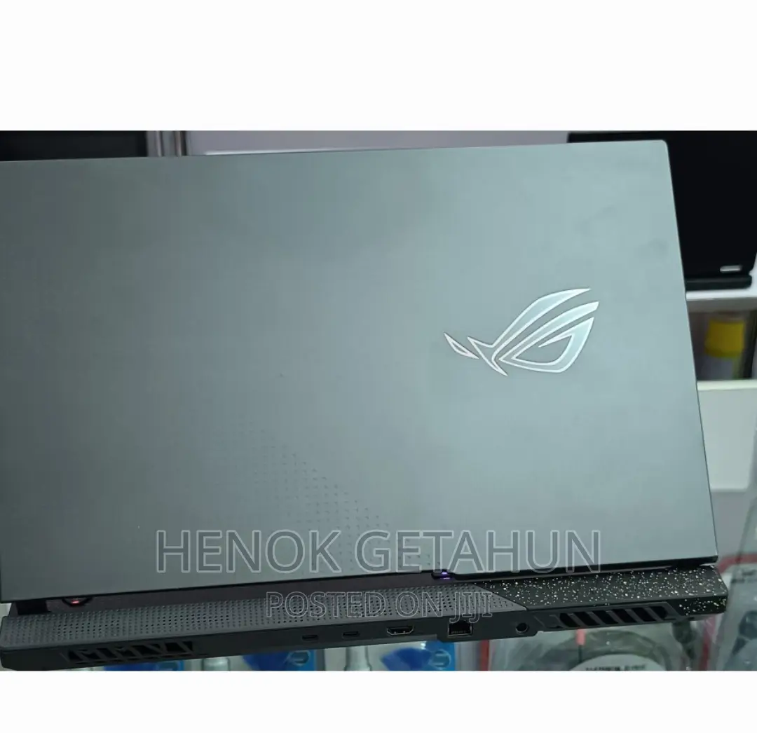 New Laptop Asus ROG Strix G15 32GB AMD Ryzen 9 SSD 1T