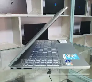 New Laptop HP Envy X360 16GB Intel Core I7 SSD 512GB