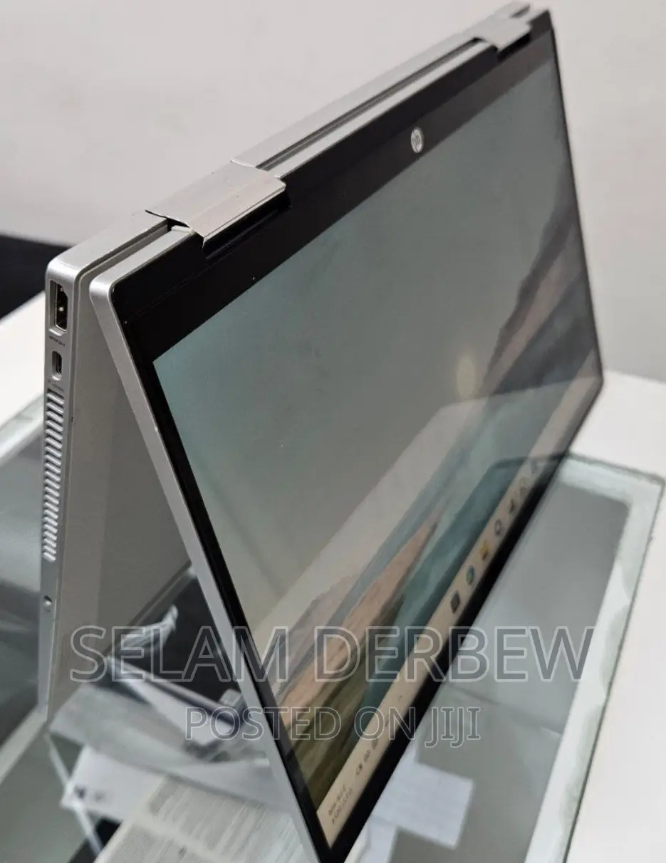 New Laptop HP Pavilion 13 X360 8GB Intel Core I3 SSD 256GB