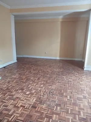 5bdrm Villa in 🏘ባንክ ያለበት የሚሸጥ ቤት, Bole for sale