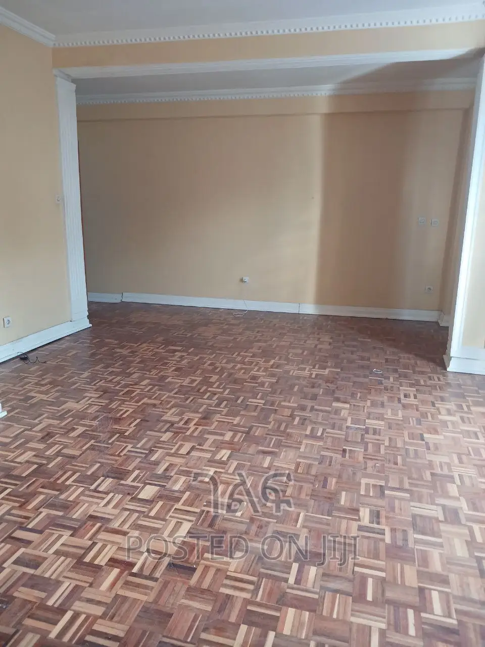 5bdrm Villa in 🏘ባንክ ያለበት የሚሸጥ ቤት, Bole for sale