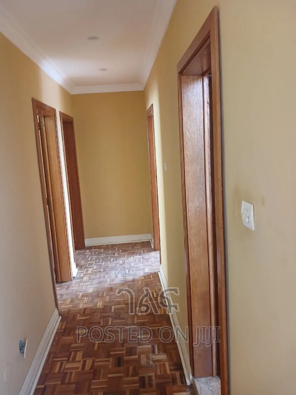 5bdrm Villa in 🏘ባንክ ያለበት የሚሸጥ ቤት, Bole for sale