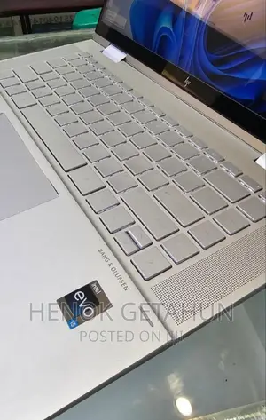 New Laptop HP Envy X360 8GB Intel Core I5 SSD 512GB
