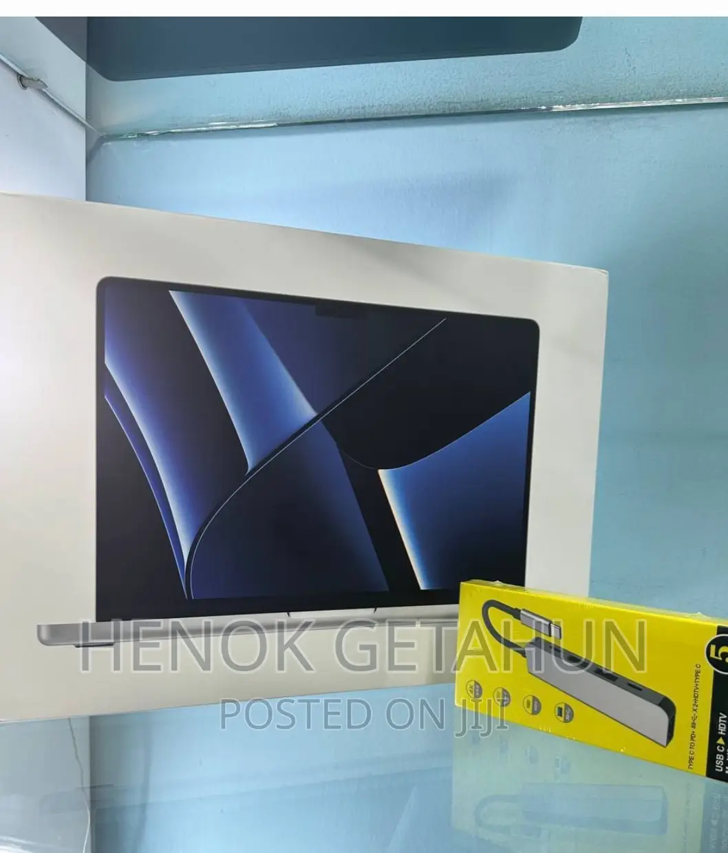 New Laptop Apple MacBook Pro 18GB Apple M2 SSD 512GB