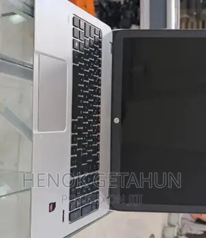 New Laptop HP Envy X360 8GB AMD A8 SSD 1T