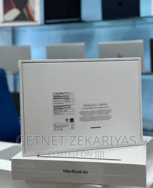 New Laptop Apple MacBook Air 8GB Apple M2 SSD 256GB