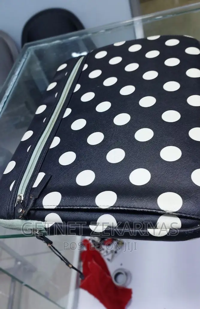 New Laptop Apple MacBook Pro 2019 32GB Intel Core I9 SSD 1T