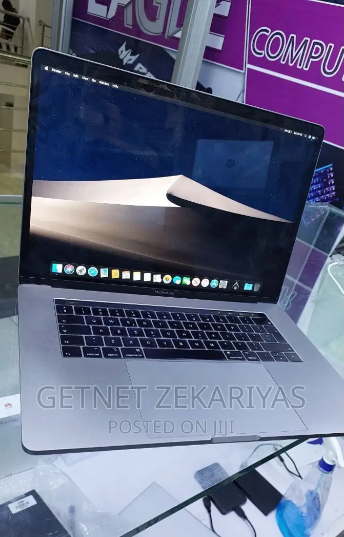 New Laptop Apple MacBook Pro 2019 32GB Intel Core I9 SSD 1T