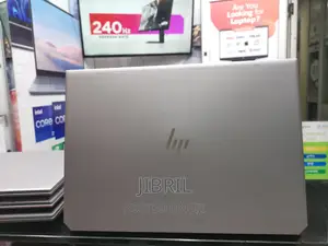 New Laptop HP ZBook Studio G5 16GB Intel Core I9 SSD 512GB