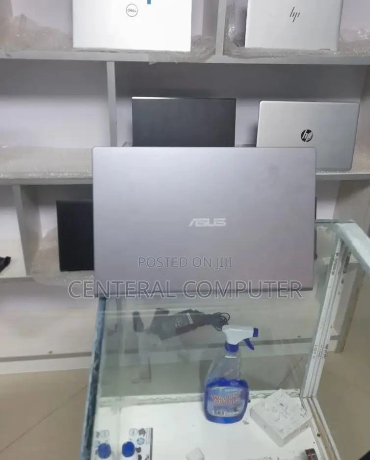 New Laptop Asus VivoBook 15 X505BA 8GB Intel Core I5 SSD 512GB