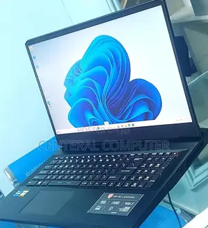 New Laptop MSI GE66 Raider 16GB Intel Core I7 SSD 1T