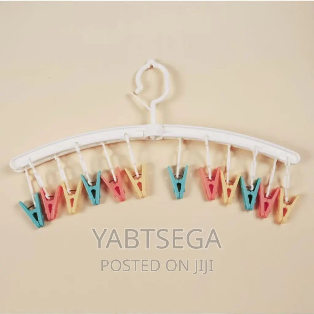 Revolving Clothes Hanger