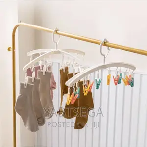 Revolving Clothes Hanger