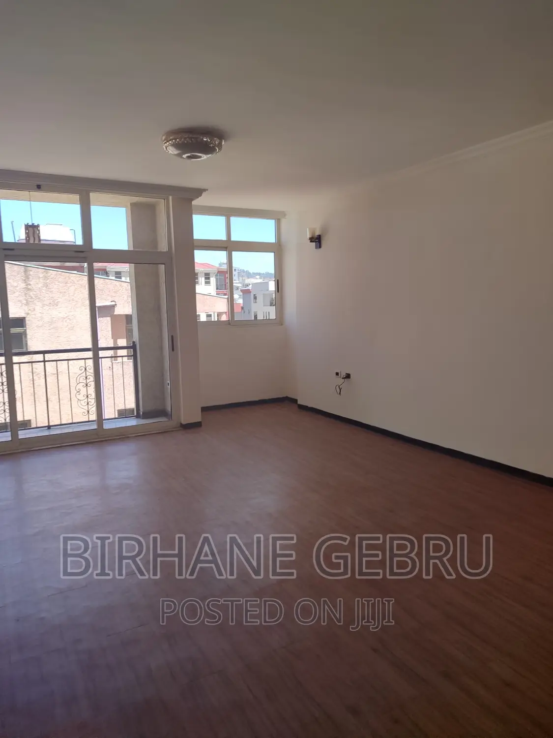 3bdrm Apartment in Apartiment, Bole for rent