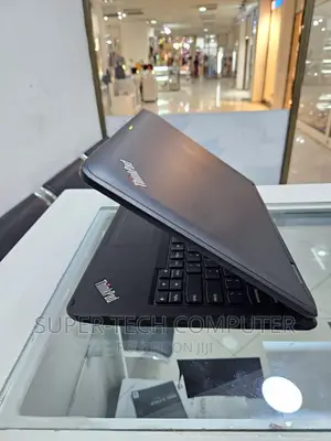 New Laptop Lenovo Yoga 11e 4GB Intel Core 2 Quad SSD 128GB